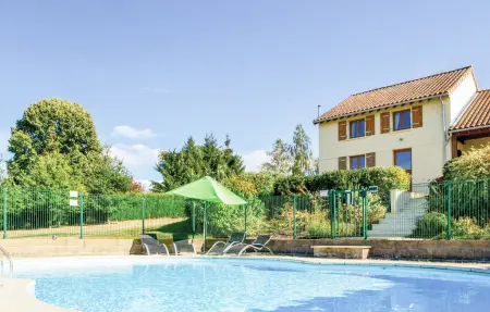 Location Maison à St. Saud Lacoussiere 7 personnes