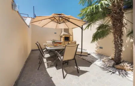 Location Maison à Vodice 8 personnes