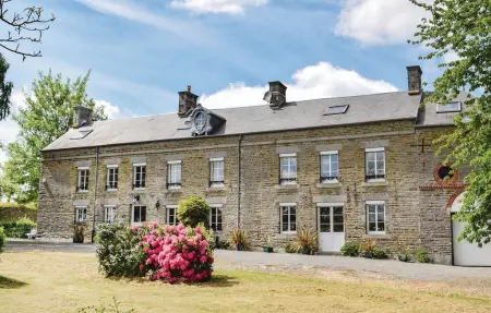 Location Maison à Vassy 8 personnes