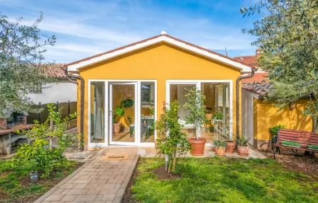 Location Maison à Marcana 4 personnes