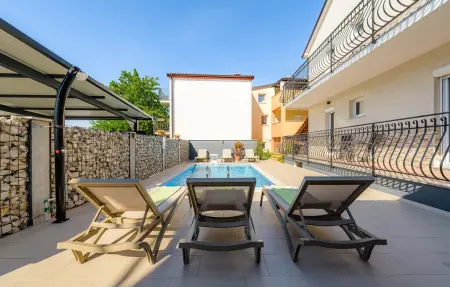 Location Maison à Rovinjsko Selo 8 personnes