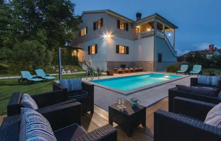 Location Maison à Jakacici 10 personnes