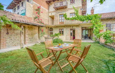 Location Maison à Aramengo AT 8 personnes