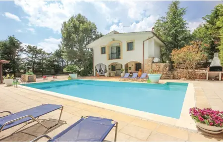 Location Maison à Martina Franca TA 8 personnes