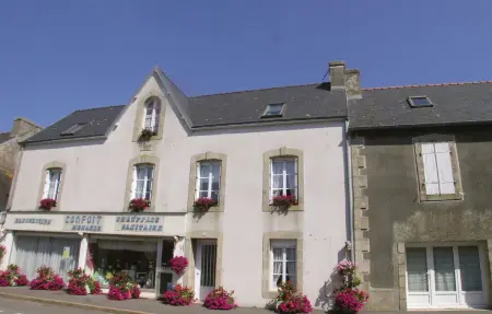 Location Maison à Plonevez Porzay 4 personnes