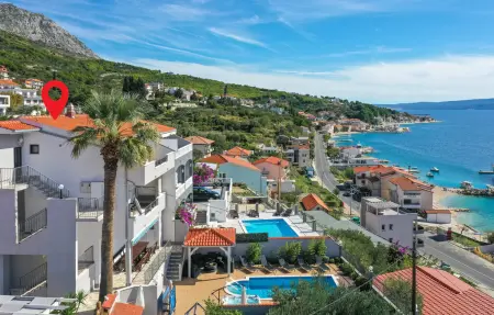 Location Maison à Krilo Jesenice 16 personnes