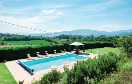 Location Maison à Vicchio di Mugello FI 16 personnes