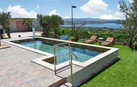 Location Maison à Donje Polje 10 personnes