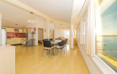 Location Maison à Povljana 5 personnes