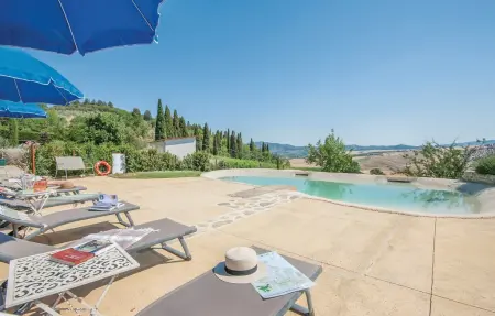 Location Maison à Montenero GR 7 personnes