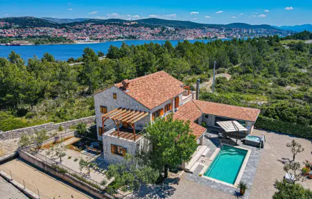 Location Maison à Jadrija 8 personnes