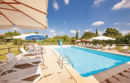 Location Maison à Orentano PI 8 personnes