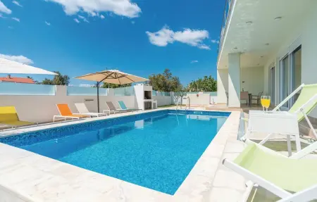 Location Maison à Kakma 9 personnes