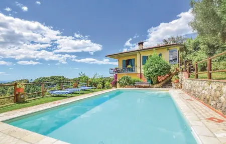 Location Maison à Camaiore  LU  8 personnes