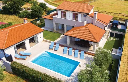 Location Maison à Vodnjan 8 personnes