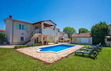 Location Maison à Vodnjan 8 personnes