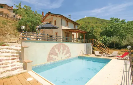 Location Maison à Stroncone Terni TR 5 personnes