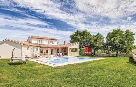 Location Maison à Valtura 8 personnes