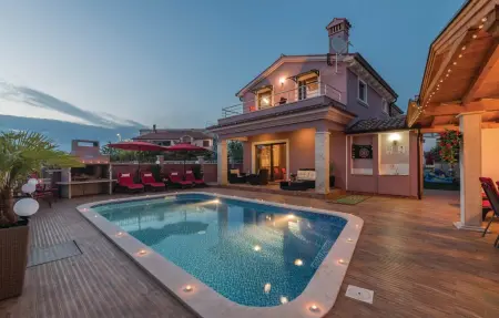 Location Maison à Betiga 8 personnes