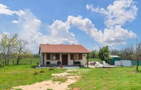 Location Maison à Barban 4 personnes