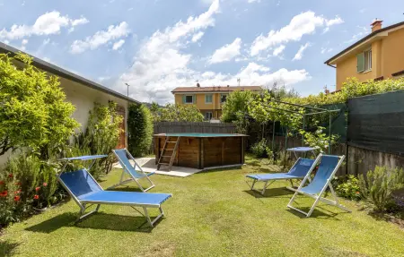Location Maison à Capezzano Pianore  LU  8 personnes