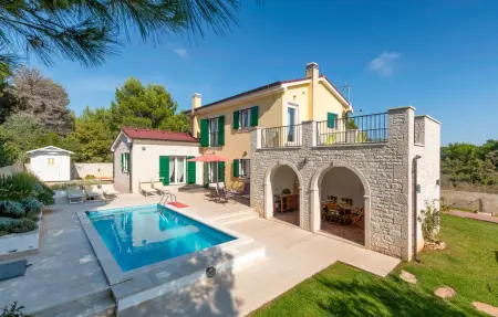 Location Maison à Medulin 8 personnes