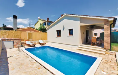 Location Maison à Liznjan 6 personnes