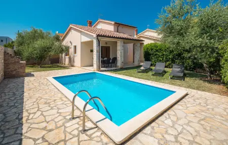 Location Maison à Liznjan 6 personnes