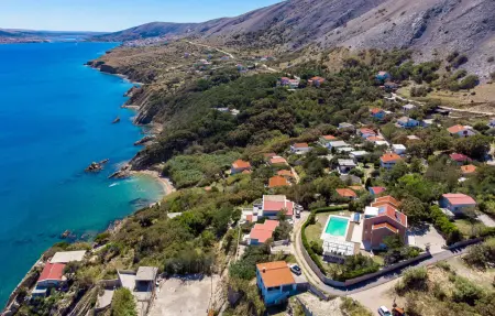 Location Maison à Pag 12 personnes