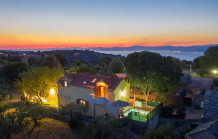 Location Maison à Skrip 12 personnes