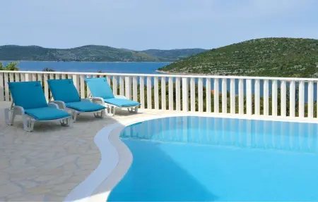 Location Maison à Drvenik Veliki 10 personnes