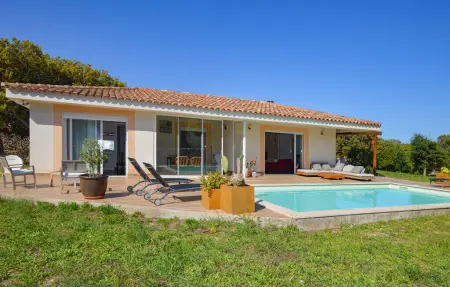 Location Maison à Bonifacio 8 personnes