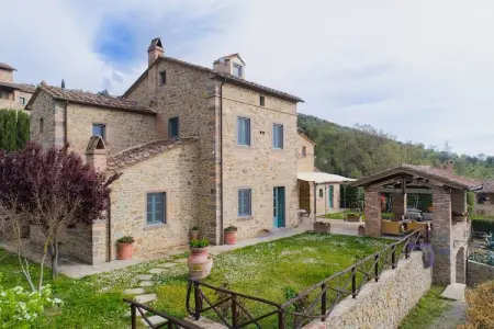 Location Maison à Cortona 8 personnes