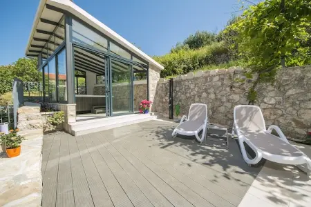 Location Maison à Podgora 5 personnes