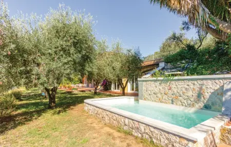 Location Maison à Carrara  MS  10 personnes