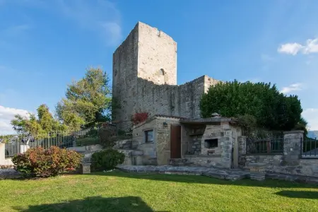 Location Maison à Petrella Guidi 2 personnes