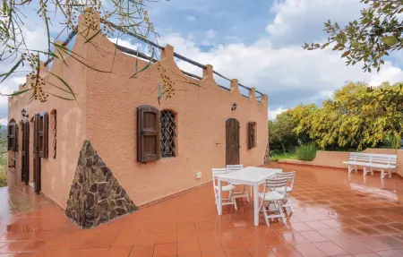 Location Maison à Gonnesa CI 6 personnes