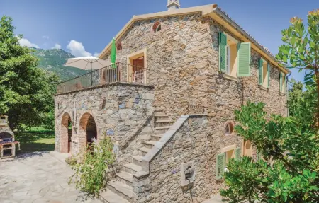 Location Maison à Santa Maria Poggio 8 personnes