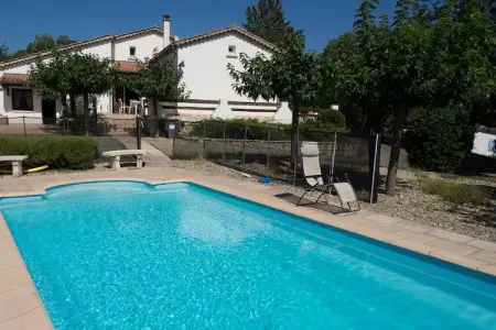 Location Maison à Uzer 4 personnes