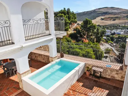 Location Maison à Córdoba Baena 8 personnes