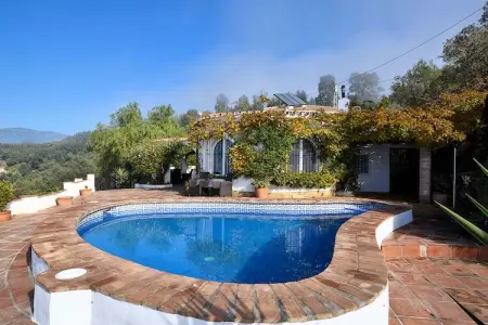 Location Villa à Sayalonga 6 personnes