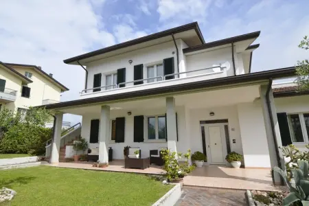 Location Villa à Gemmano 5 personnes