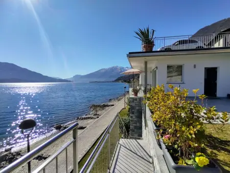 Location Maison à Gera Lario 4 personnes