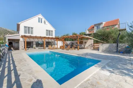 Location Maison à Šibenik 5 personnes