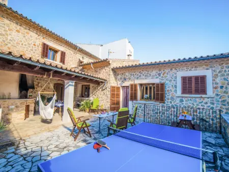 Location Maison à Mancor de la Vall 8 personnes