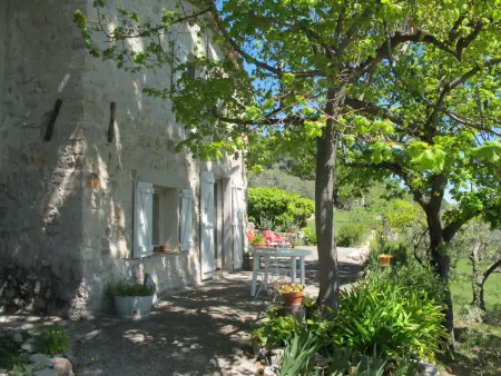 Location Gîte à Claviers 2 personnes