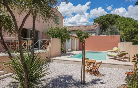 Location Maison à Creissan 8 personnes