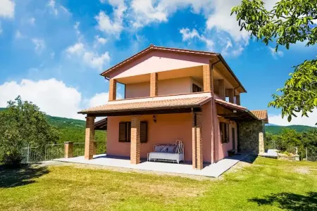Location Villa à Pieve san Giovanni 8 personnes