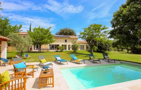 Location Maison à Malataverne 14 personnes