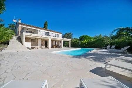 Location Villa à Sainte Maxime 8 personnes